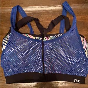 Victoria Secret Sport sports bra. Size 32dd